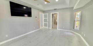 1438 SE Griffin Terrace Gallery 14