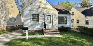 19520 Maple Heights Boulevard Gallery 1