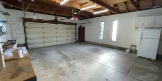 Spacious three bedroom home in desirable Windsor neighborhood! Gallery 49