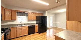 SEE IT NOW:Bright 3-Bed Home with Spacious Layout  Natural Light! Gallery 1