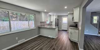 Amazing 3 Bedroom house Located in Lawrenceville! Gallery 4