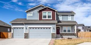 Upgraded 4-Bedroom Corner Lot Home with Mountain Views Gallery 1