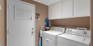 401 North Cotswolds Lane Gallery 4