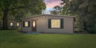 10501 Wooster Drive Gallery 1