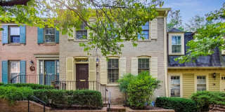 Beautifully Updated 3BR/3.5BA Townhome in Sought-After Westbard Mews!! Gallery 1
