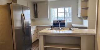 415 W Poplar Street unit: A Gallery 9