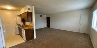 2 Bed/1 Bath Condo in Convenient East Side Location! Gallery 1