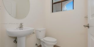 14732 SW 181 Terrace Gallery 13