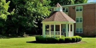 Oakridge Manor Gallery 12