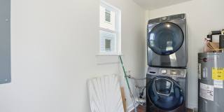 Beautiful Victorian Home for Lease in the Heart of Savannah Gallery 29