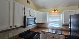3313 Fort Harrods Ct - 3 bed, 3 bath, garage Gallery 9