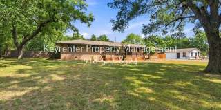 ONE OF A KIND BIXBY RENTAL WITH SPRAWLING YARD! MOVE IN READY! Gallery 1