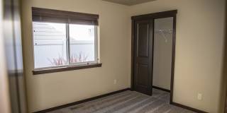 7719 N Goodwater Loop Gallery 1
