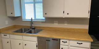 Spacious Single-Story Living with Modern Comforts and Outdoor Appeal Gallery 8