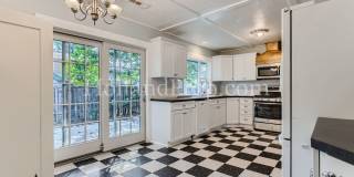 Charming Hillsboro Retreat: Cozy Single-Level Home with Greenhouse & Kids' Clubhouse! Gallery 16