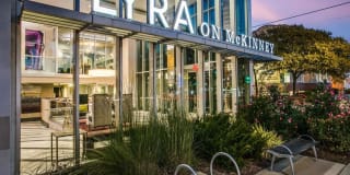 Lyra on McKinney Gallery 23