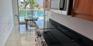 16500 Collins Ave Gallery 11