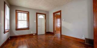 Beautiful 4 bed, 2 bath home for rent in the heart of Omaha! Gallery 21