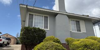 3137 Berlin Way Gallery 1