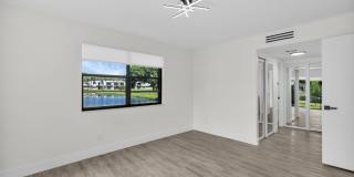 Pierce Beach Premier Apartments at Woodland Condominium Gallery 54