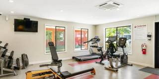 Cedardale Apartment Homes Gallery 18