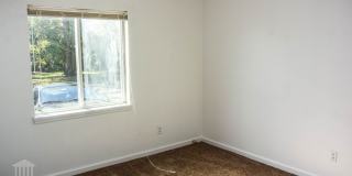 Quad Near Campus- 2 full bedrooms Gallery 12