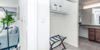 Barrington Lakes Apartments Gallery 27