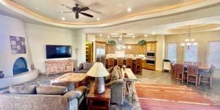 Beautiful Home in an Exclusive Gated Community Gallery 7