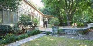 Sparkling and Spacious Gallery 38