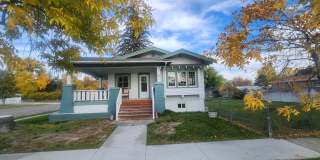 403 3rd Avenue East Gallery 1