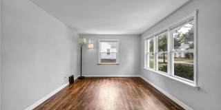 5505 South Boulevard Gallery 15