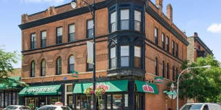 2638 N Clark Street Gallery 1