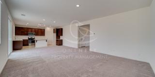 Twelve Bridges 4-Bedroom, 2-Bath Home Gallery 11