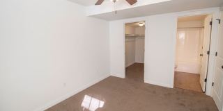 Spacious 4 BDR Duplex Gallery 20