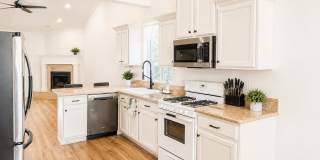 11425 Blue Grass Drive Gallery 1