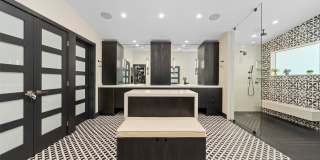 330 Royal Plaza Drive Gallery 15