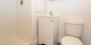 5335-5345 S. Kimbark Ave. Gallery 42