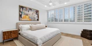 10433 Wilshire Boulevard Gallery 26