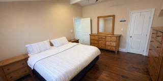 65 New Hampshire Street Gallery 18