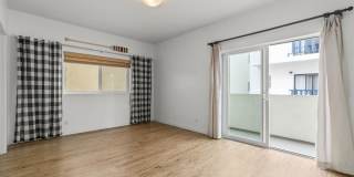 123 Galleon St Gallery 22