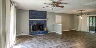 Lake DeSoto Area | Home |Unfurnished Gallery 7