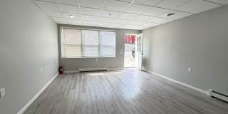 138 Fulton Street E Gallery 6