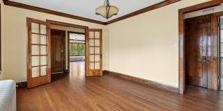 1522 N Austin Boulevard Gallery 14