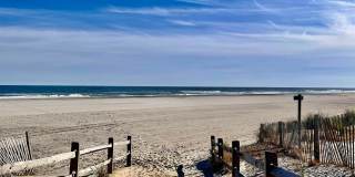 9600 Atlantic Ave Gallery 42