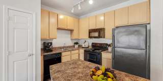 Hickory Point Apartments Gallery 14