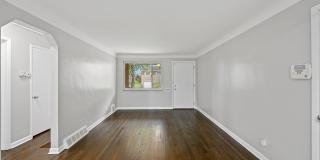 1723 Tuxworth Avenue Gallery 8