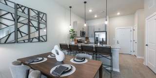 Conclave at Sugar Hill Apartments and Townhomes Gallery 11