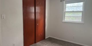 124 Parkdale Drive Gallery 21