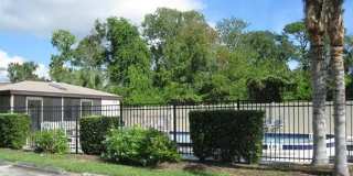 1 Bedroom 1 Bath Just Over The Bridge From The Ocean! Gallery 3