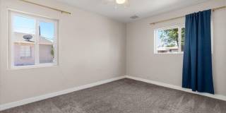 4517 N 10TH Avenue Gallery 18